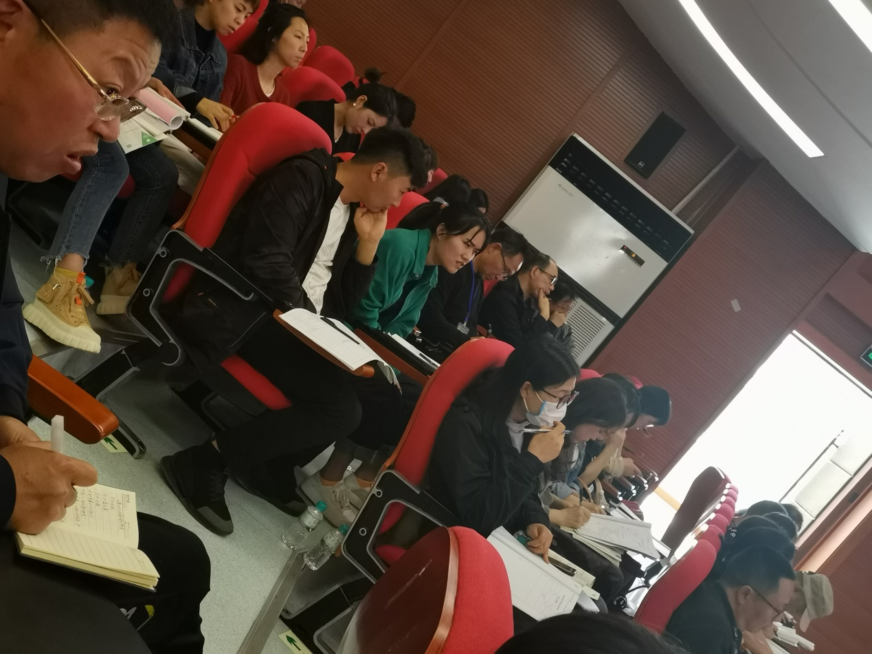 以教研促教改借东风以远行景阳中学语文教师参加贵阳市2021年教科研